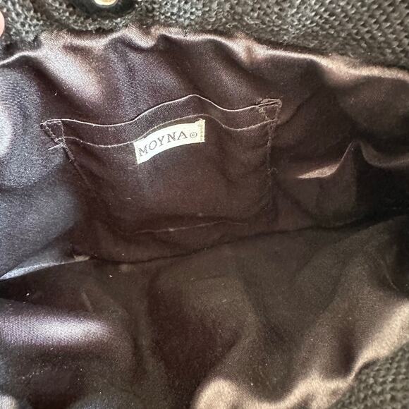 Moyna Embroidered Floral Colorful Clutch Black - Picture 5 of 9